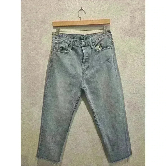 Gap Denim boyfriend pant size 8/ 29r - Picture 1 of 6
